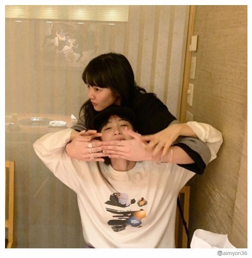 あいみょん、広瀬すずに「お小遣いあげたくなった」 密着2ショットに反響「尊い」「可愛すぎる」