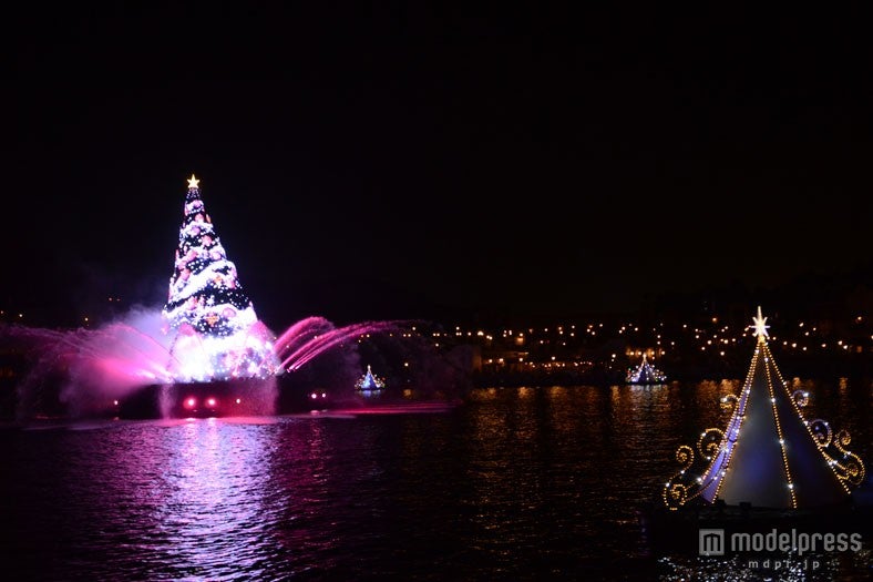 カラー・オブ・クリスマス／東京ディズニーシー