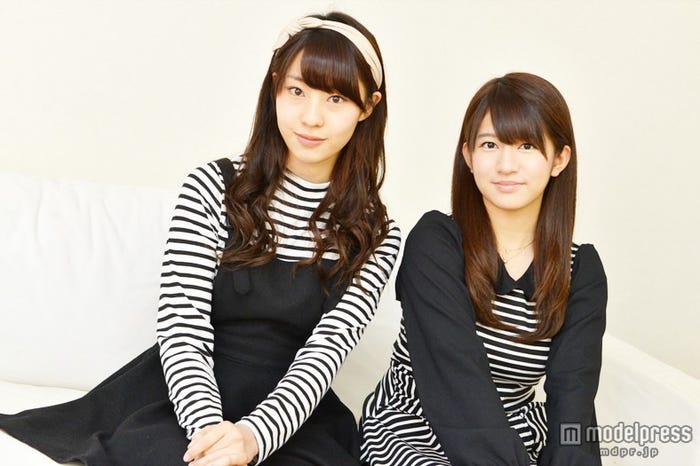 藤江れいな(左)、竹内美宥(右)