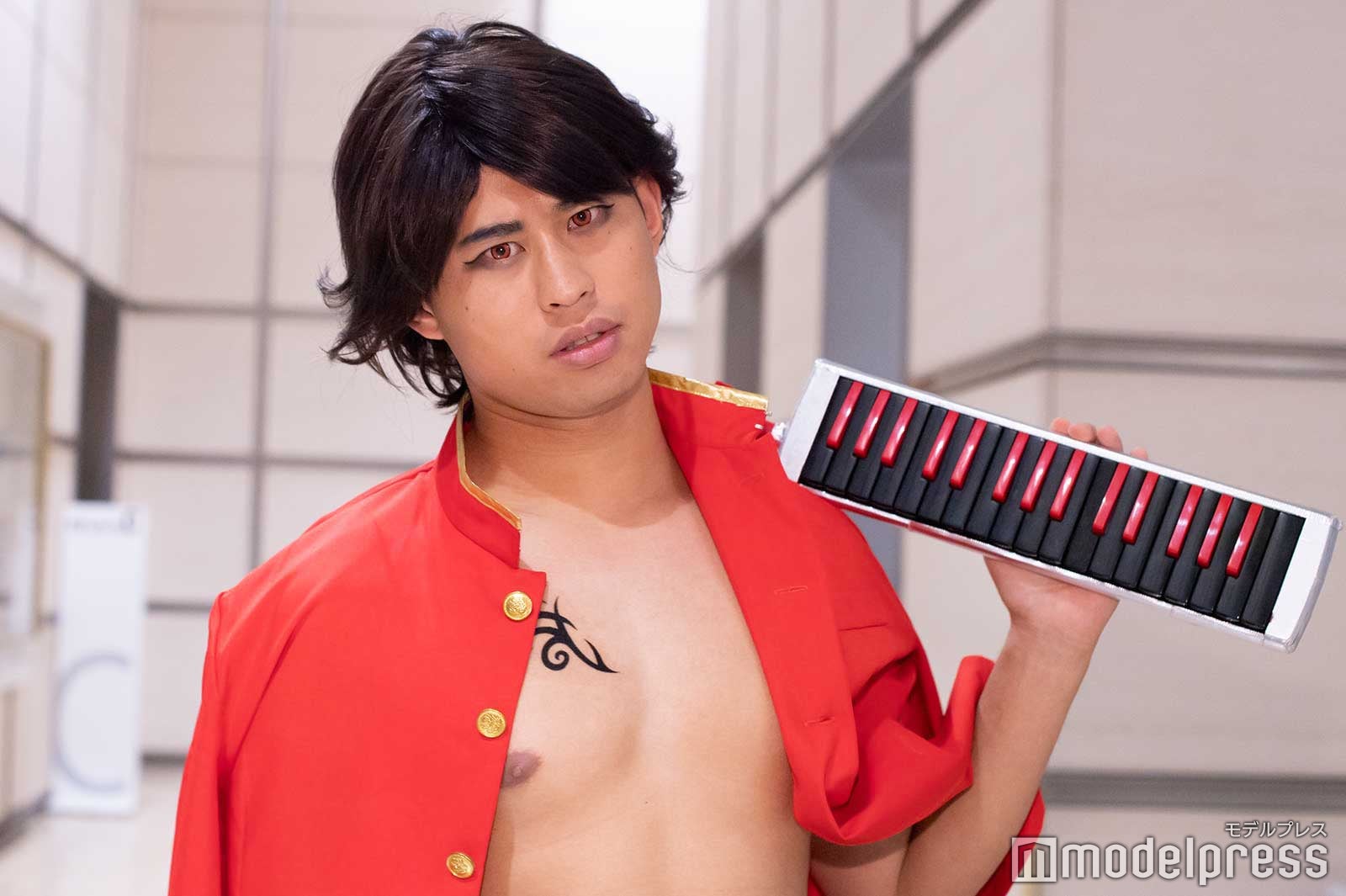 砥石（渡哲夫）（C）モデルプレス