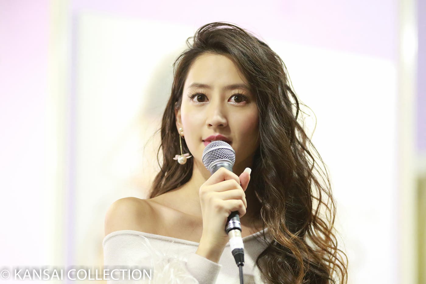 河北麻友子の甘い眼差しが可愛い