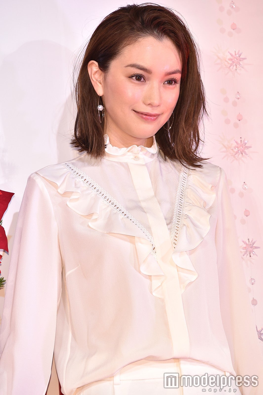 蛯原友里 センチ髪カット の決意明かす 夫 Ilmariの反応は モデルプレス