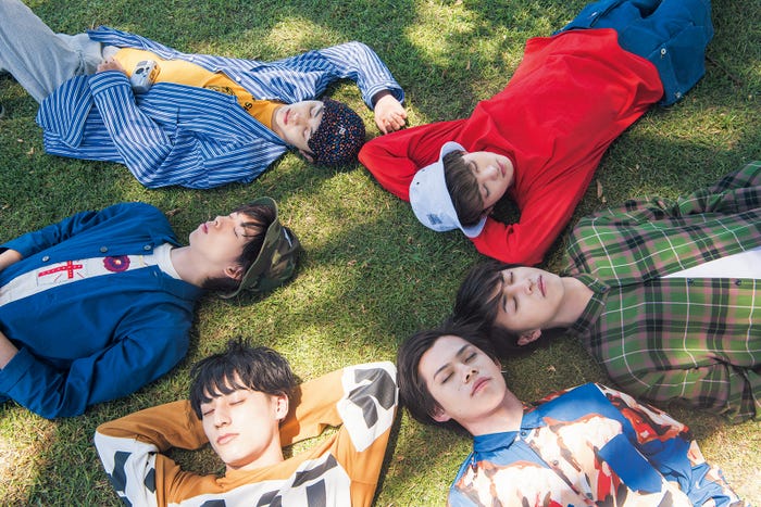 「超特急×Australia restart」より(C)JUNON・(C)SDR