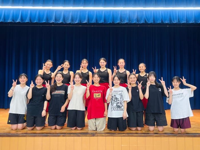 「TGC KITAKYUSHU 2024」折尾愛真高等学校 ダンス部・新体操部へのサプライズ発表(C)CREATEs presents TGC 北九州 2024