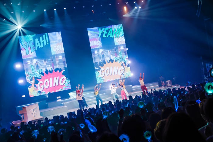 ウヨン/撮影:石井亜希(田中聖太郎写真事務所)