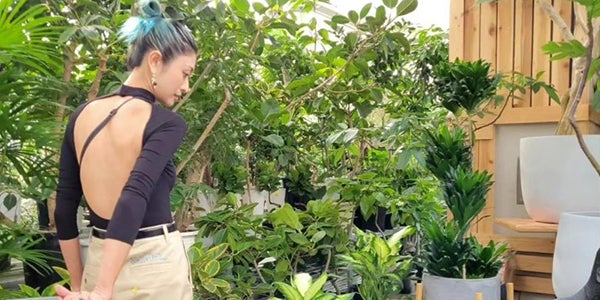 山田優、“大胆背中見せ”コーデに反響「ドキッとしました」「綺麗すぎる