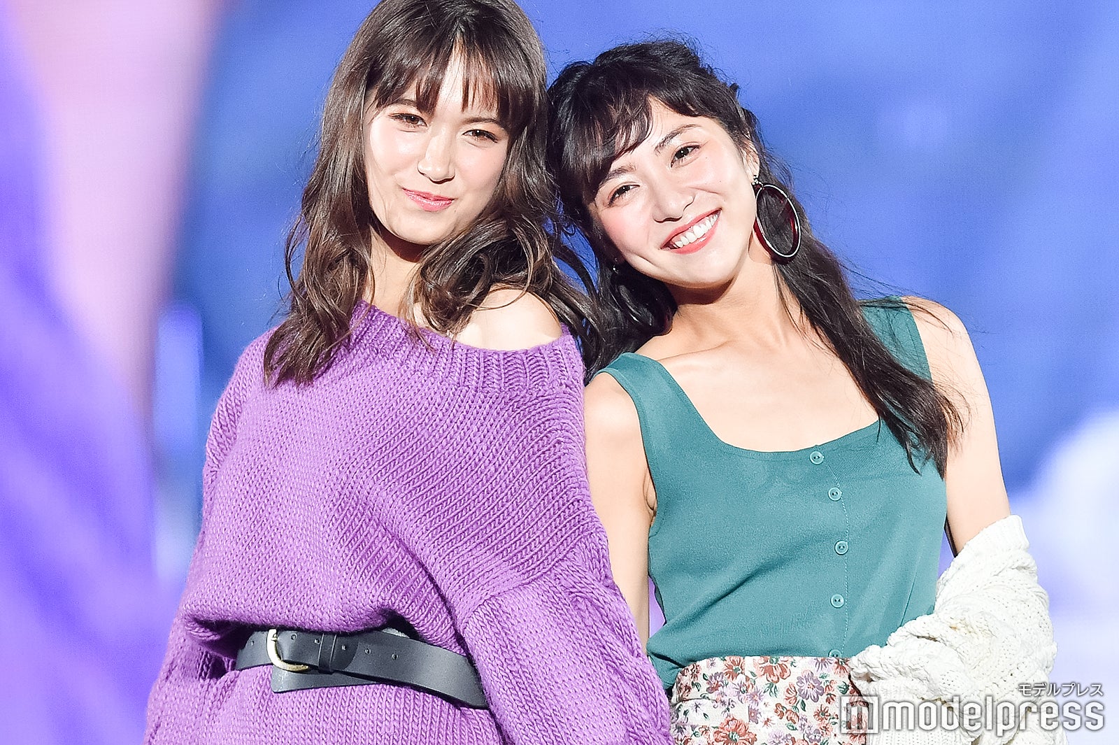 トラウデン直美＆石川恋（C）モデルプレス