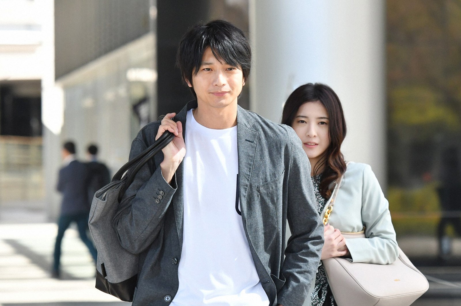 向井理、吉高由里子／「わたし、定時で帰ります。」第3話より（C）TBS