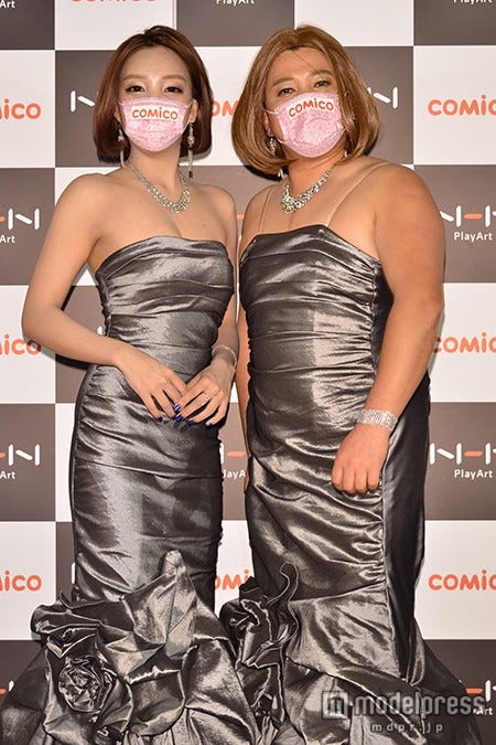 (左から)ざわちん、スギちゃん