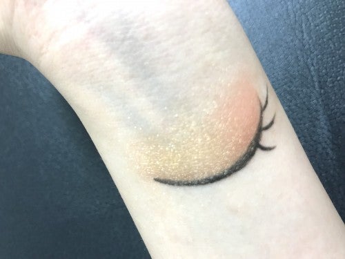 美グラデーションメイク