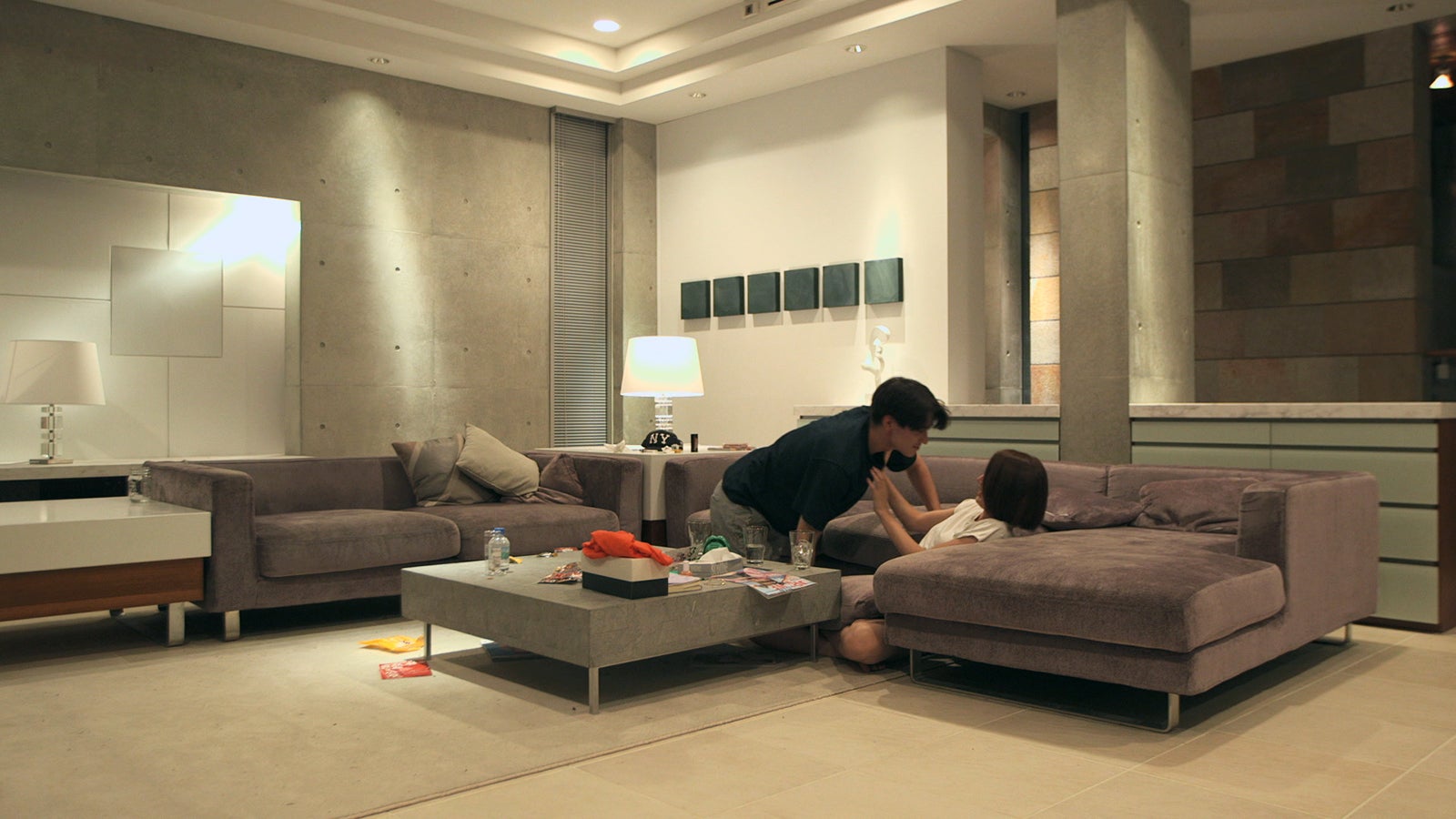 【新テラスハウス】「好きだわ…」不意打ちの告白でいきなりキス？