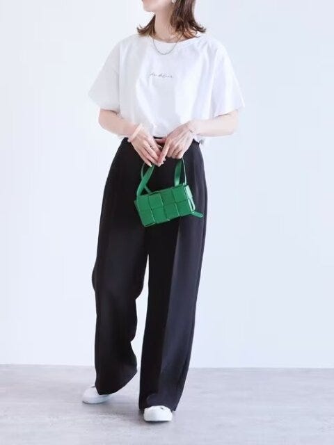 白t