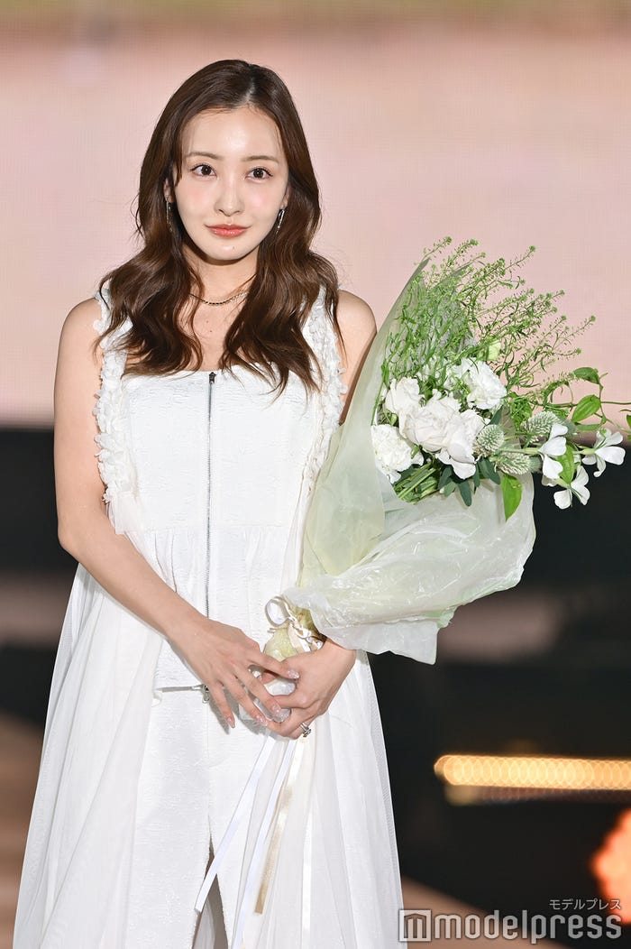 板野友美(C)モデルプレス