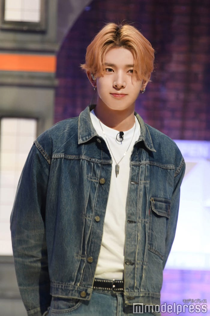 自ら選んだ古着を着こなしたHEESEUNG(ヒスン)(C)モデルプレス