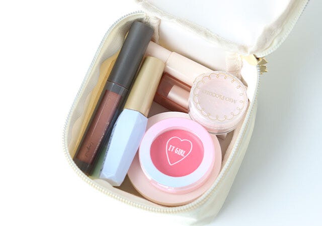 宝島社雑誌付録ＧＬＯＷ2026年1・2月合併号のムーミン収納マルチポーチ7