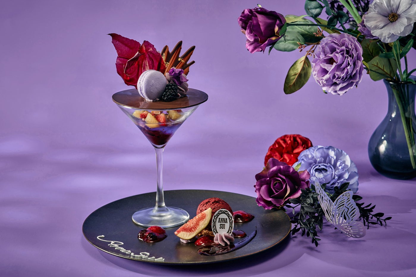 ファンタジー＆ローズ アフタヌーンティー with ANNA SUI／提供画像