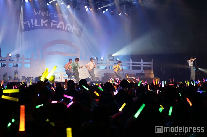 M!LK(画像提供:株式会社SDR)