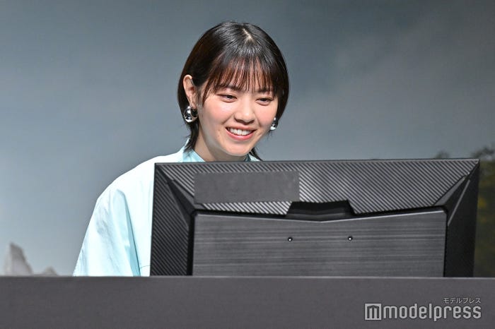 西野七瀬(C)モデルプレス