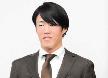 「何してんねんw」東京Dにまさかの人物！昨年まで巨人在籍のOBが球場周辺インタビューに一般人で登場「和んだ」「バカおもろい笑」巨人-阪神中継で