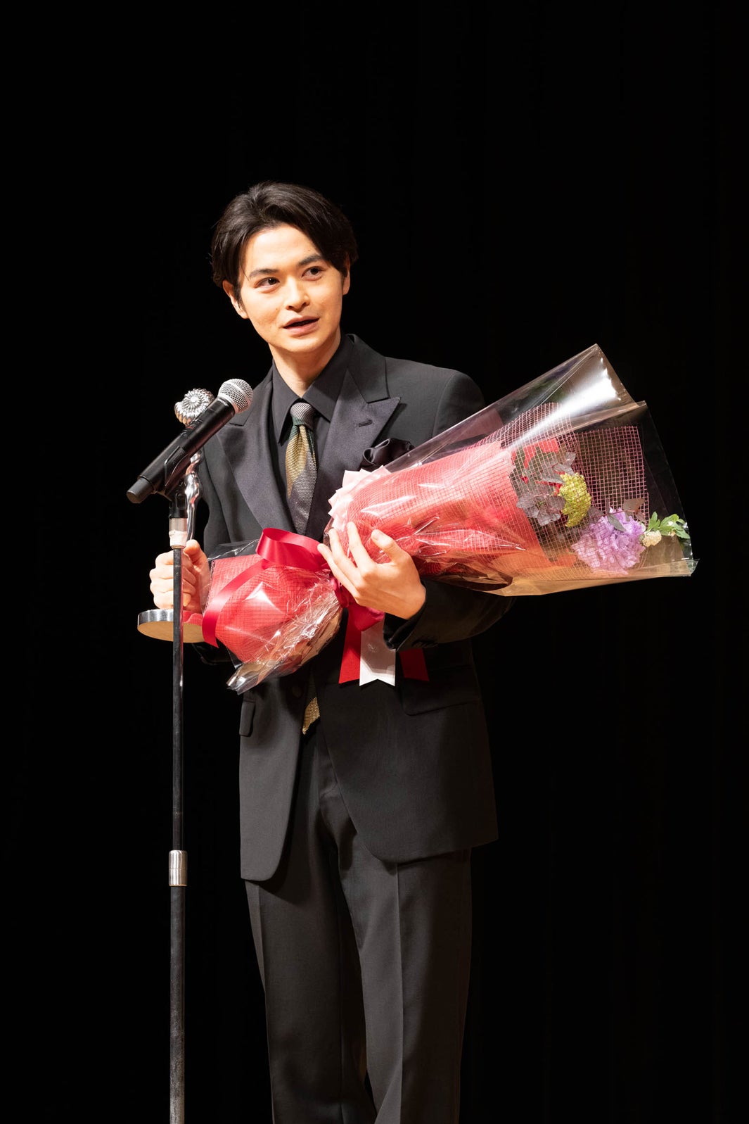 瀬戸康史（提供写真）