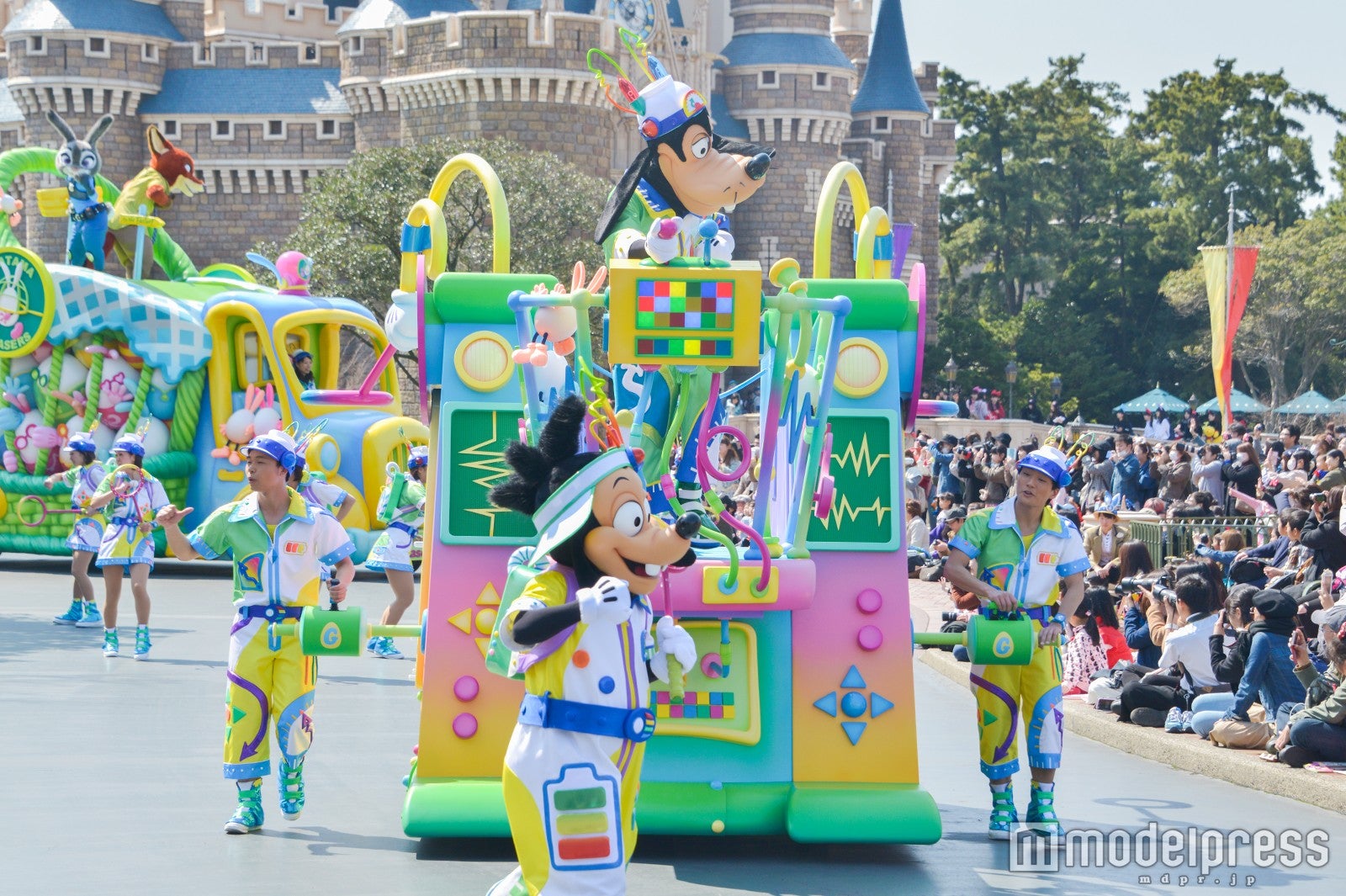 新パレード「うさたま大脱走！」（C）モデルプレス