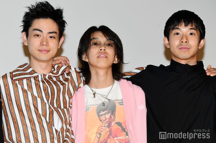 菅田将暉、YOSHI、仲野太賀 (C)モデルプレス
