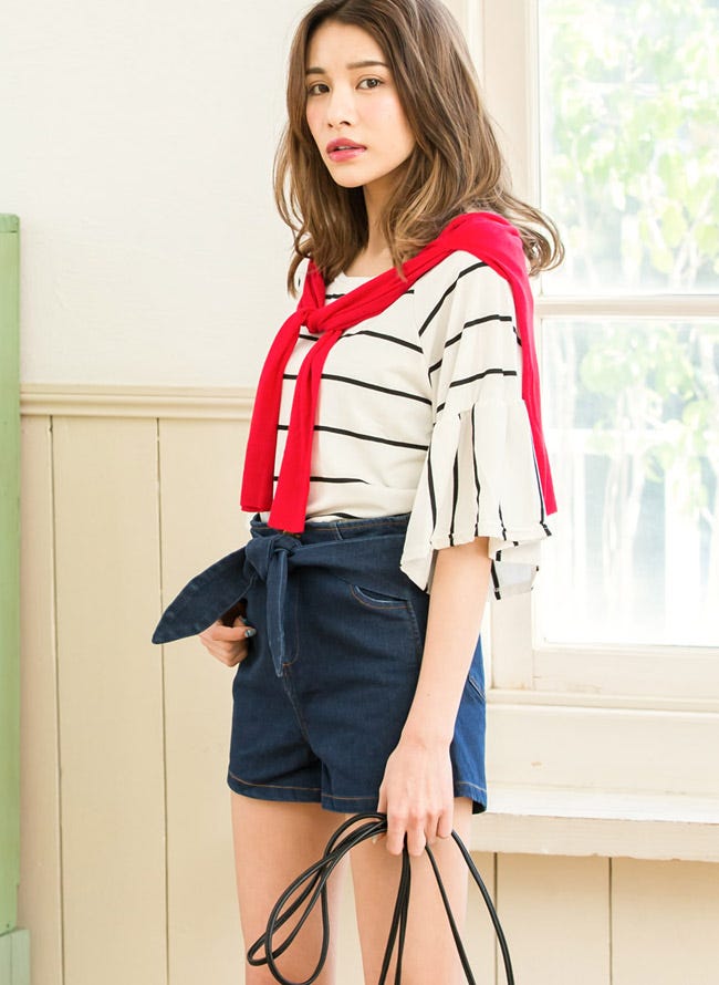 ラッフルスリーブボーダートップス「Re:EDIT by GALSTAR」1,998円(税込)/画像提供:Re:EDIT by GALSTAR