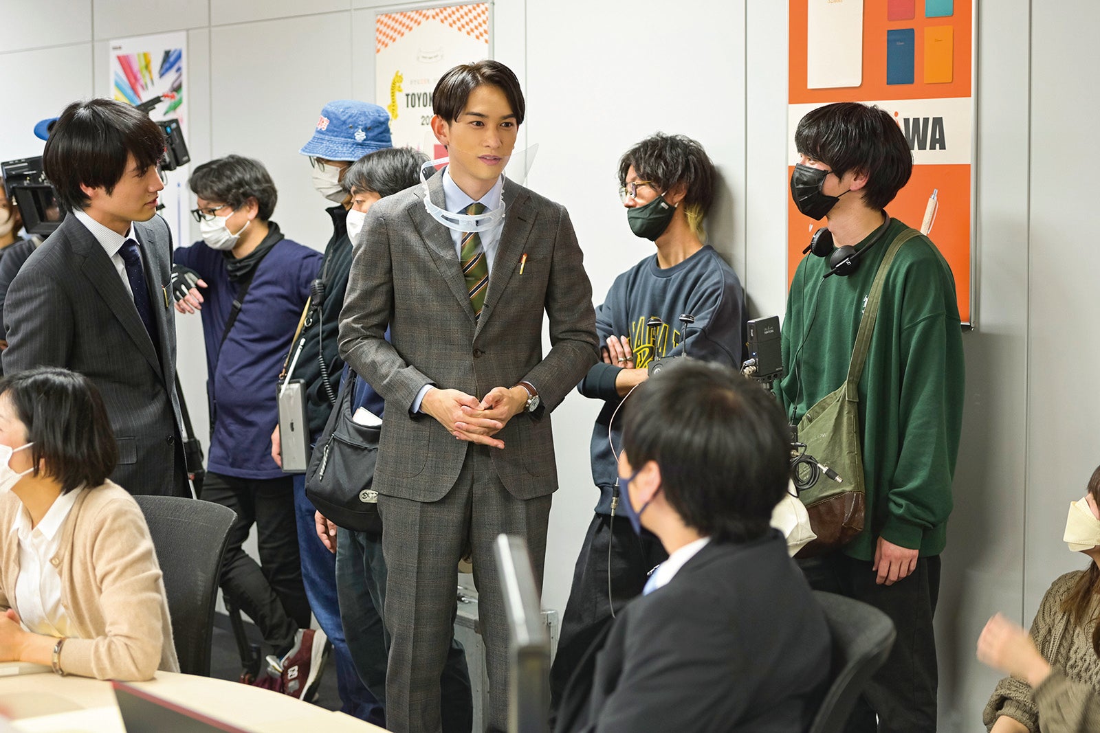 赤楚衛二、町田啓太（C）豊田悠／SQUARE ENIX・「チェリまほ THE MOVIE」製作委員会