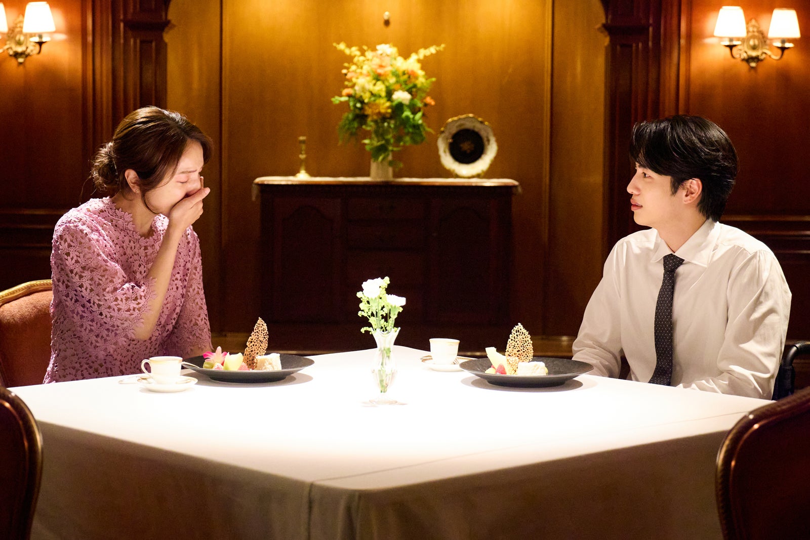 仁村紗和、志尊淳「10回切って倒れない木はない」第9話（C）日本テレビ