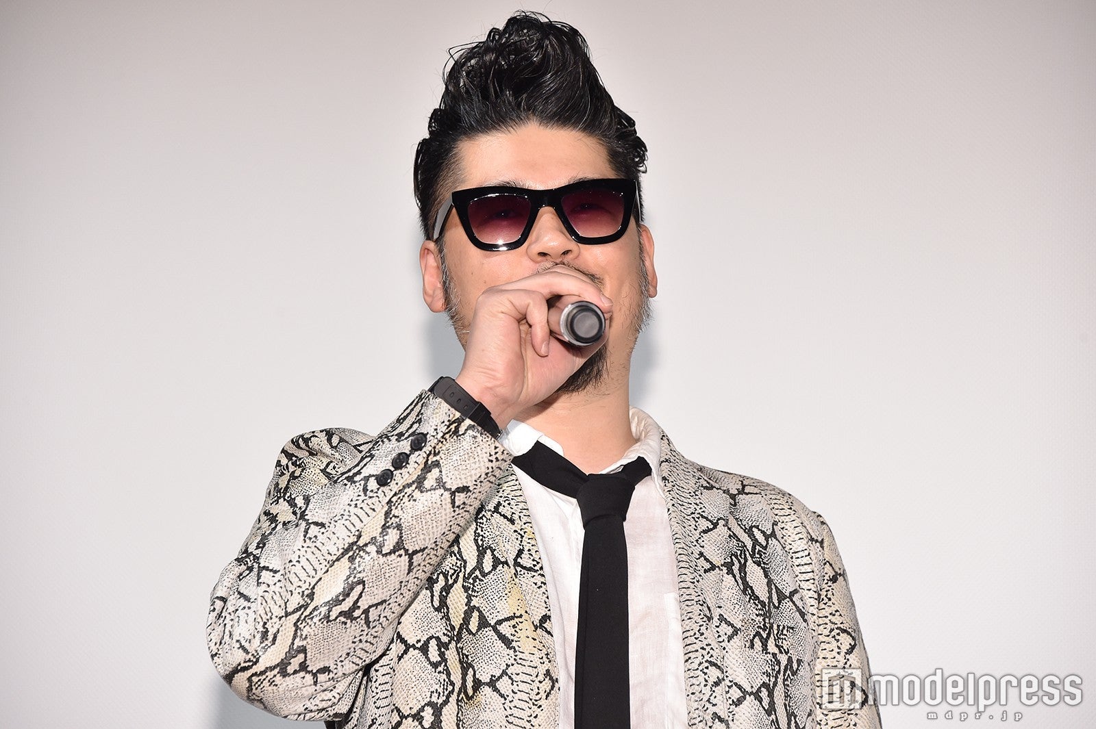 かなた狼監督 （C）モデルプレス