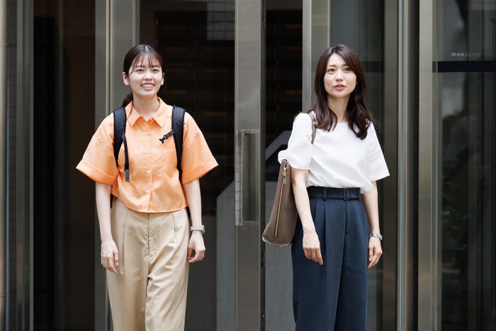 小芝風花、大島優子「GO HOME~警視庁身元不明人相談室~」第7話より(C)日本テレビ