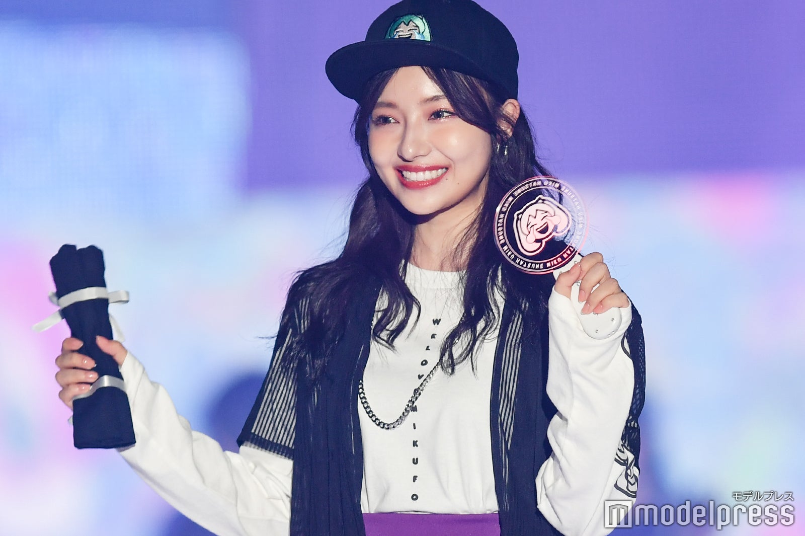 NMB48村瀬紗英、“萌え袖”スポーツMIXコーデで笑顔弾ける＜関コレ2019A／W＞