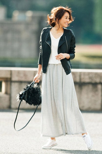 【SET】ミリタリーTシャツ+ガーゼ天竺マキシスカート「STYLEST」5,300円（税込）／画像提供：STYLEST