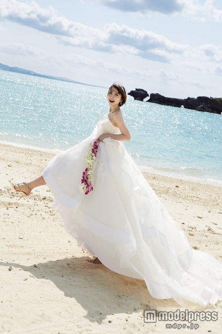 篠田麻里子プロデュース／「Love Mary」3rdコレクション