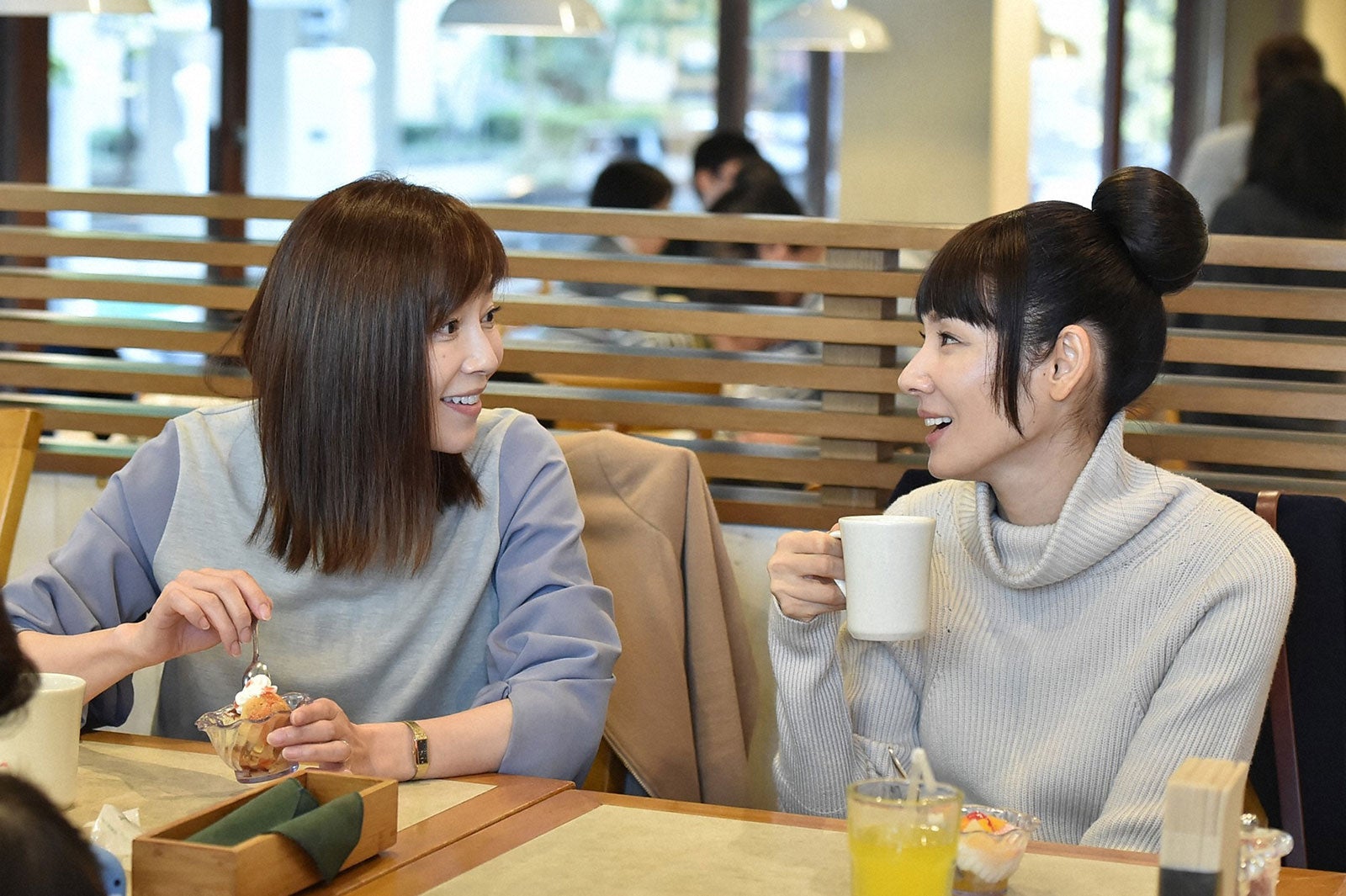 須藤理彩、吉田羊／「コウノドリ」第7話より（画像提供：TBS）