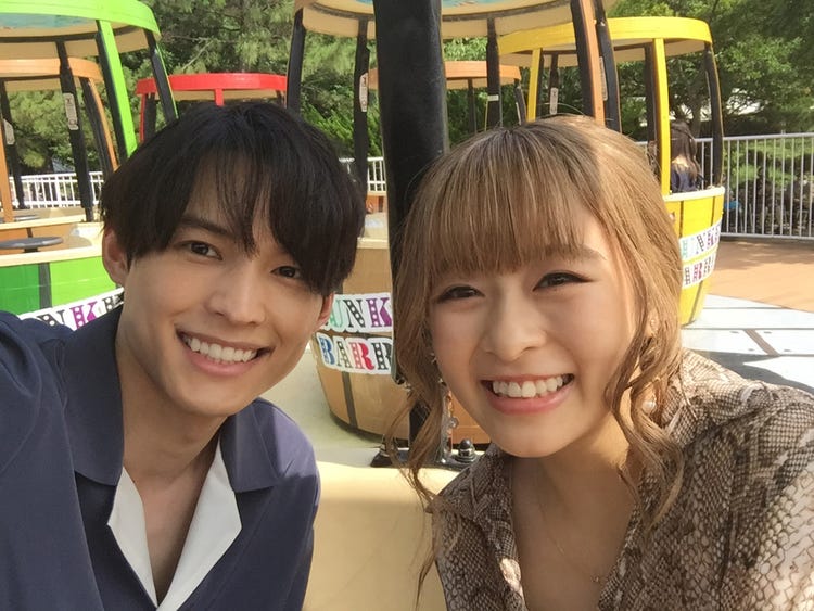 画像1/7) SixTONES松村北斗＆森七菜、遊園地デートシーンのオフ
