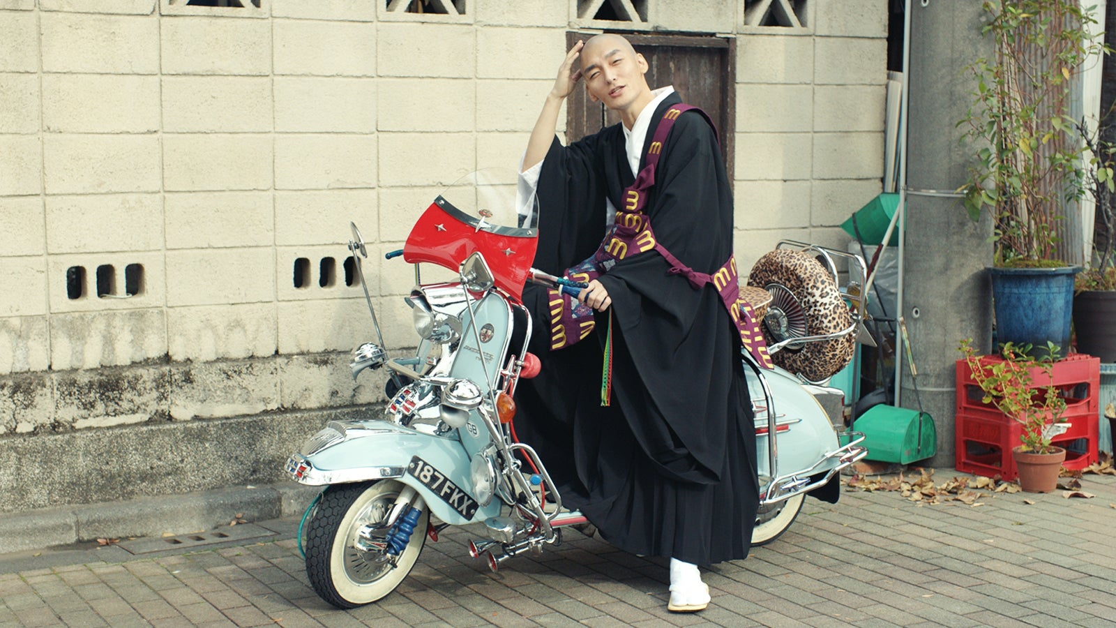 草なぎ剛／新CMより（提供画像）