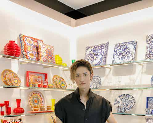 Snow Man岩本照、腕出しシャツ姿で魅了「メンバーとお酒片手に大人の食事などもいいかな」