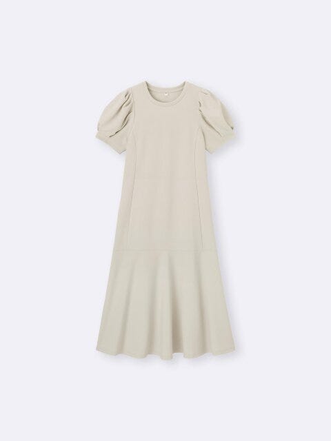 GU ボリュームスリーブワンピース GUのボリュームスリーブワンピース