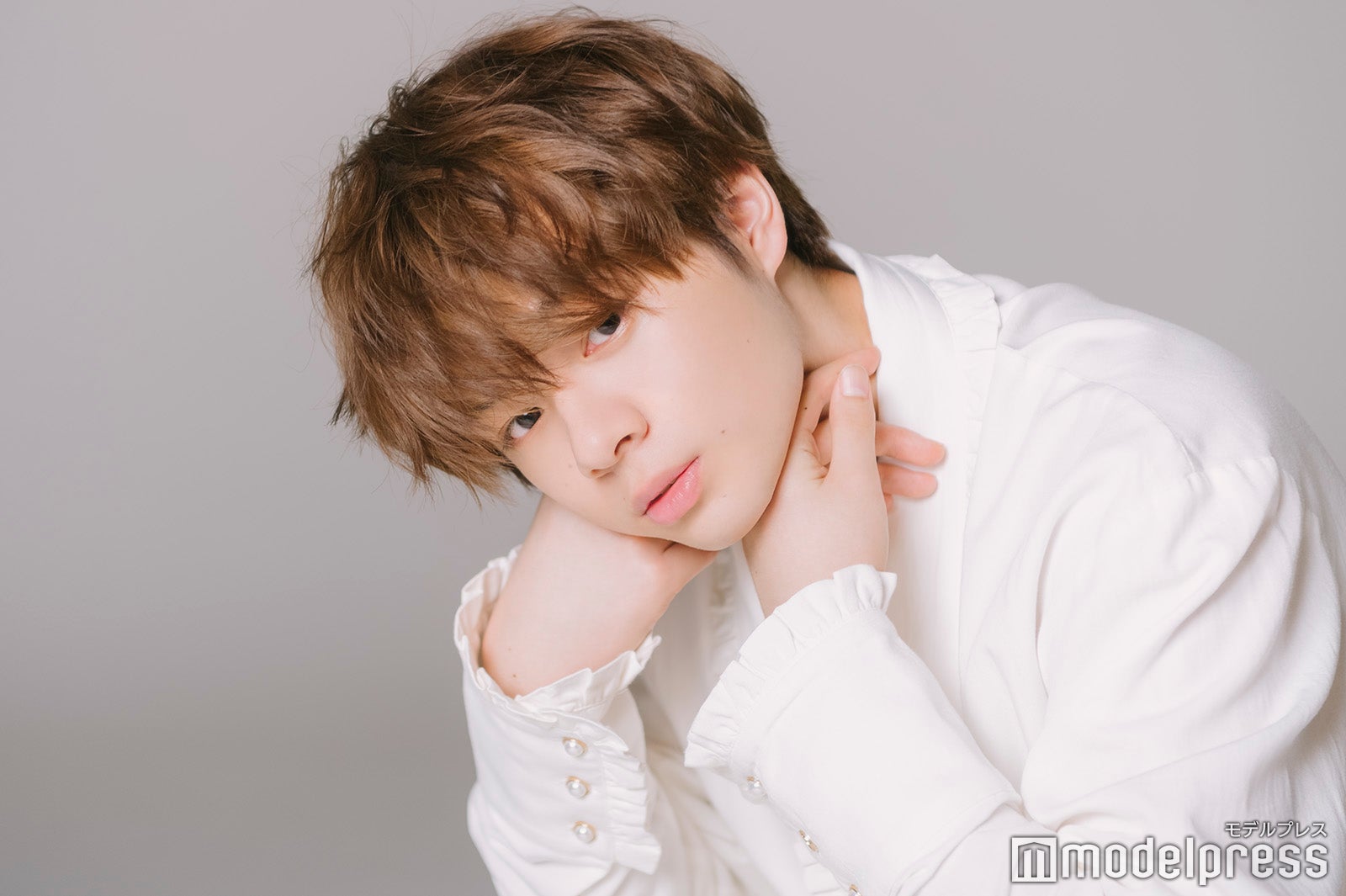 鶴房汐恩（C）モデルプレス