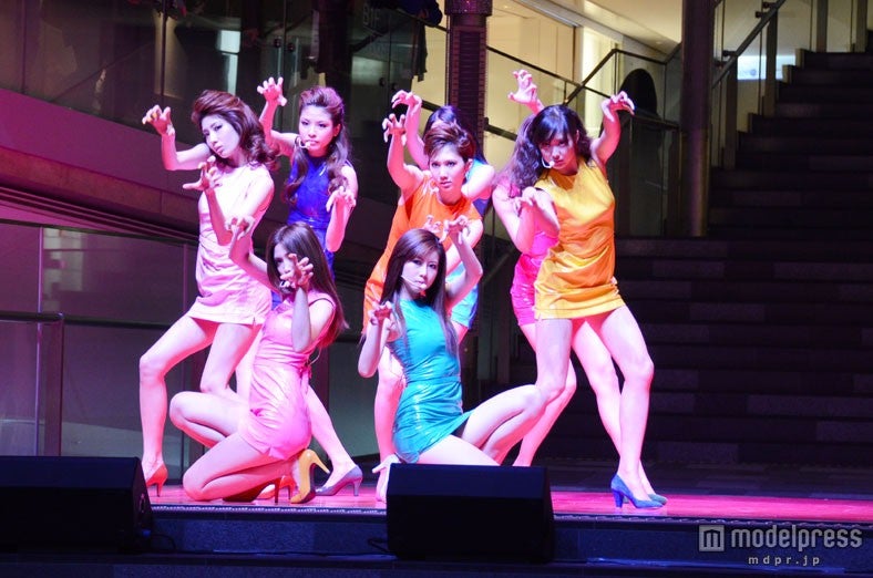 圧巻のパフォーマンスを披露したモデルガールズ