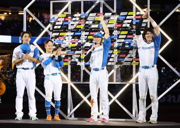 日本ハム・新庄監督 驚異の6戦16発に「キャンプからずっと振り込んできた成果。ボールは関係ない」野村、奈良間、清水優の3発でカード勝ち越し