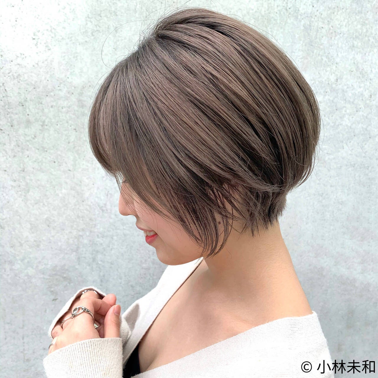 毛量多い人に似合うショートヘアって？」失敗しない対策法をマスター