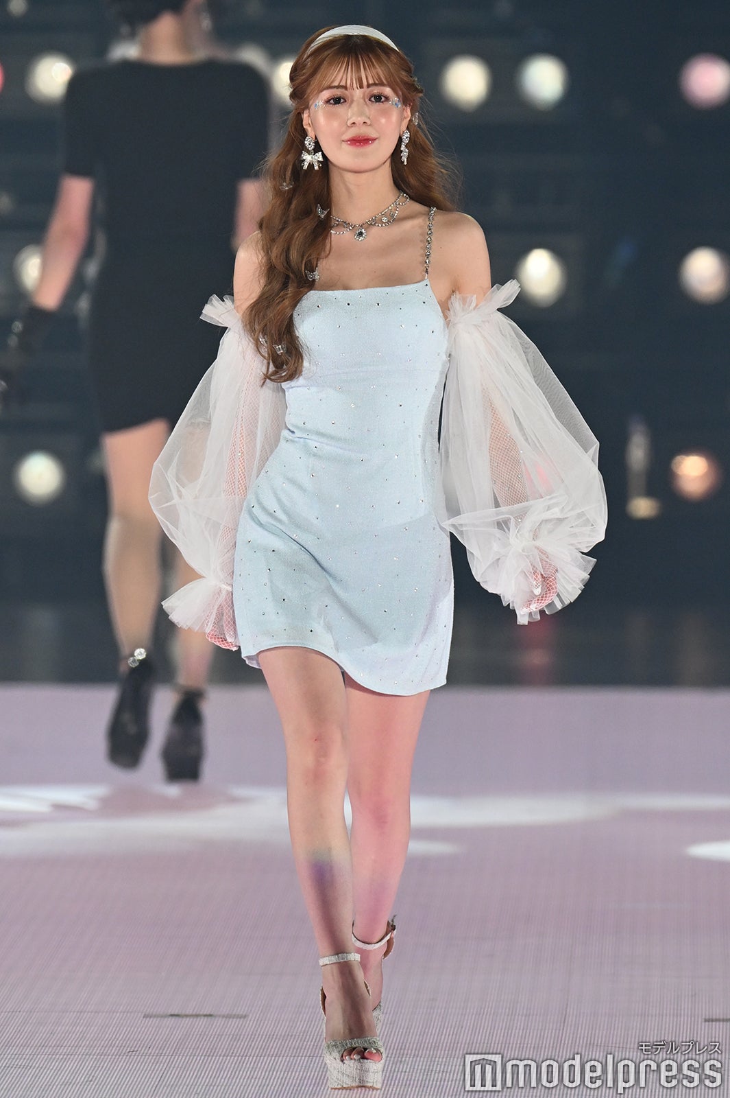 ここ（C）モデルプレス