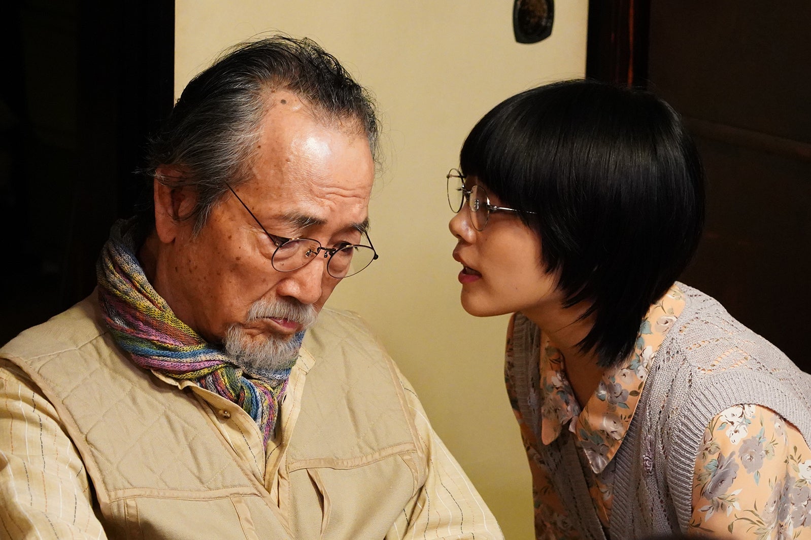 津嘉山正種、高畑充希／「同期のサクラ」第7話より（C）日本テレビ