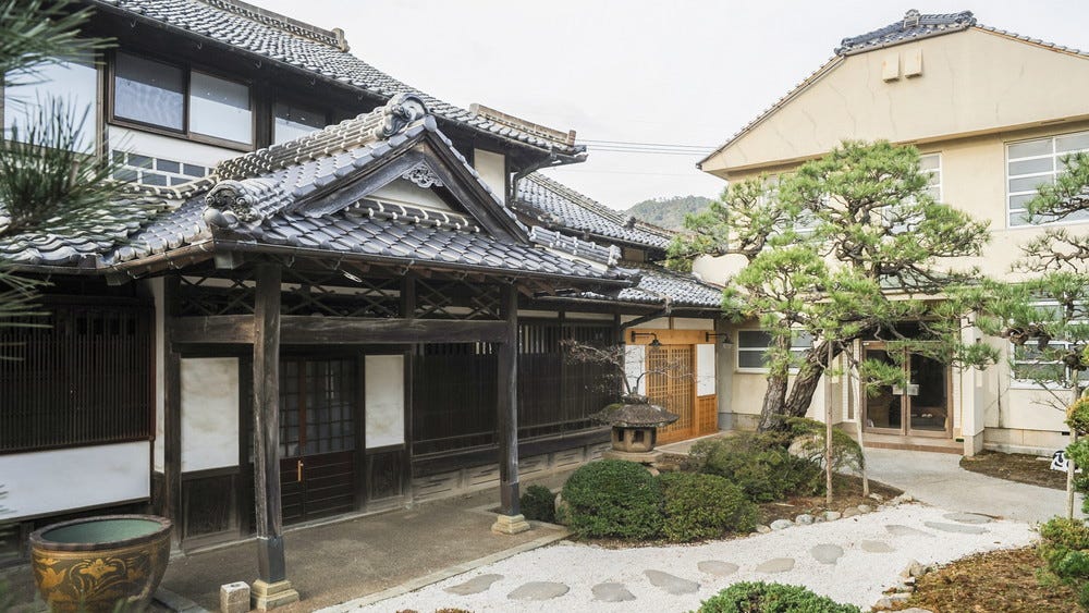 島根「NIPPONIA 出雲大社 門前町」大正モダンな空間に泊まる美食の宿