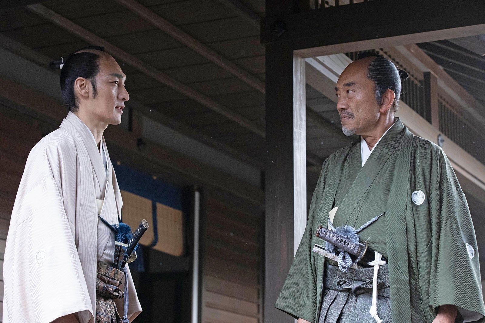 草なぎ剛、竹中直人（C）NHK