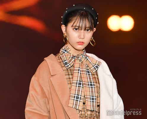日向坂46小坂菜緒、ショート丈×ニーハイで抜群スタイル際立つ<GirlsAward 2019 A/W>