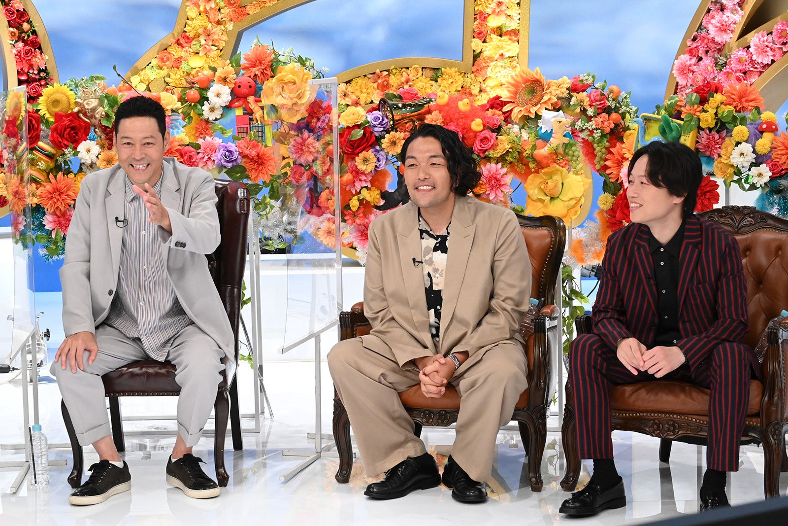 東野幸治、盛山晋太郎、リリー（C）テレビ朝日