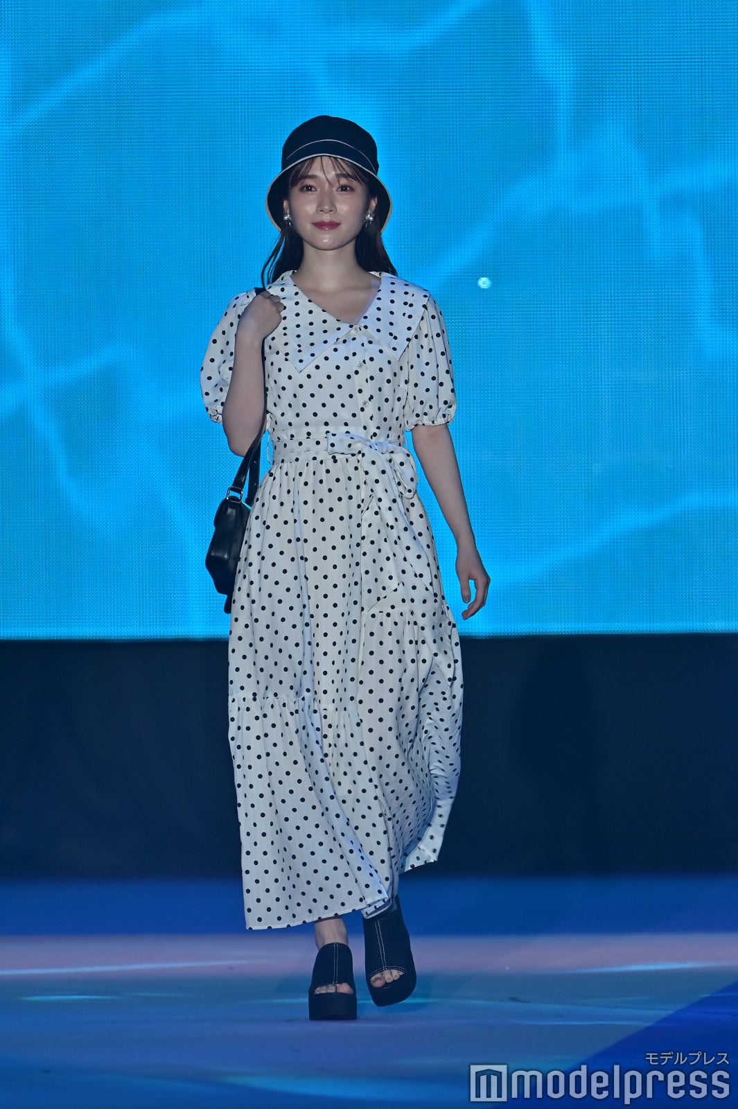 （C）モデルプレス